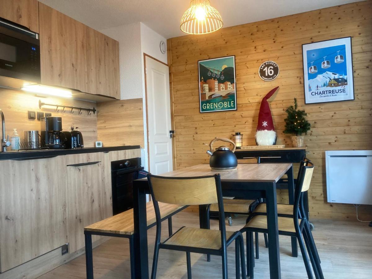 Meleze B *** Plein Sud Apartment Chamrousse Exterior photo